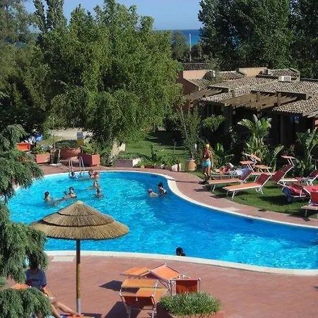 Altura Feriested 3*